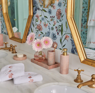 bathroom decor accessories