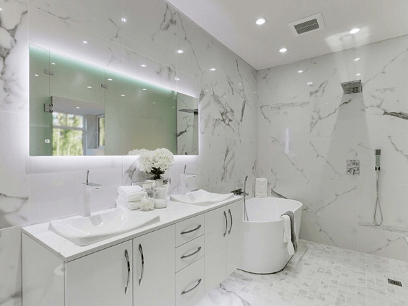 elegant bathroom decor