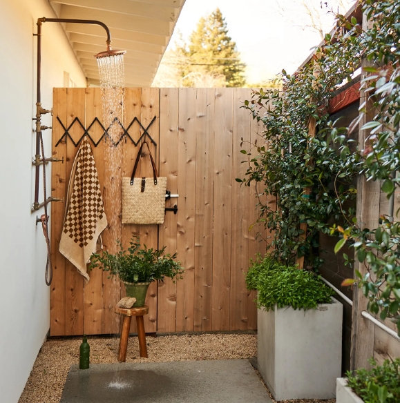 outdoor shower floor ideas