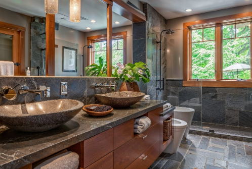 Master Bathroom Layout Ideas for Function and Style