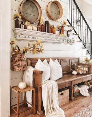 Farmhouse Style for Entryways