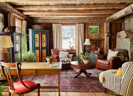 Distressed Wood Furniture in Rural Farm Homes