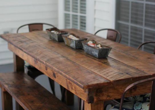 Reclaimed Wood Furniture for Farmhouse Texture