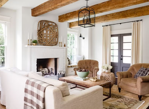 Farm Design Using Distressed Wood Furniture Accents