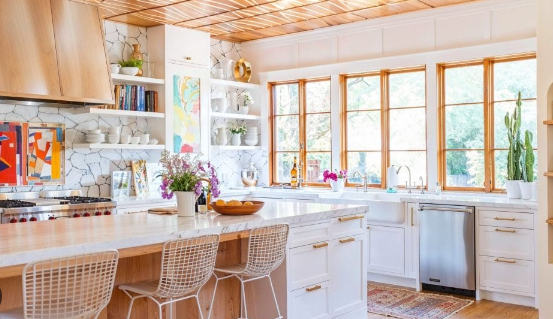 White farmhouse kitchen with open shelving inspiration