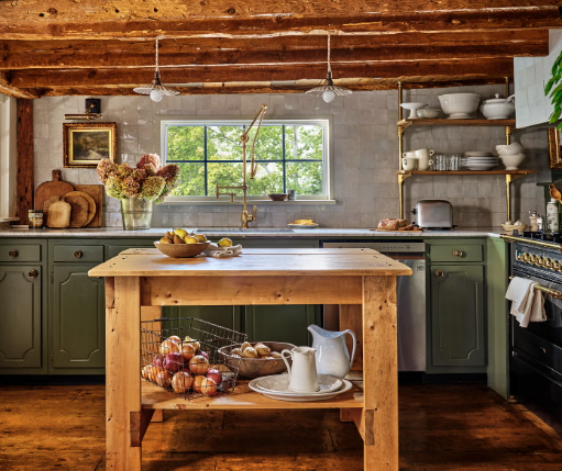 Farmhouse kitchen open shelving with simple styling ideas