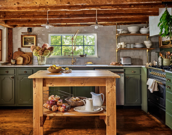 Farmhouse kitchen open shelving for family-friendly homes